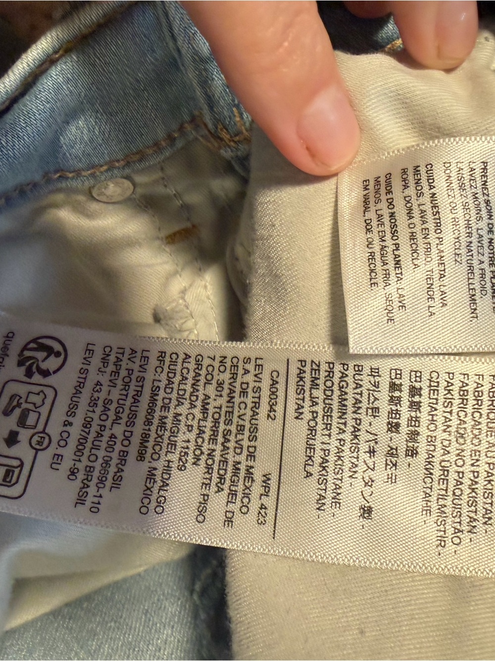 Levi's Light Blue High-Rise Wide-Leg Jeans - Picture 7 of 9